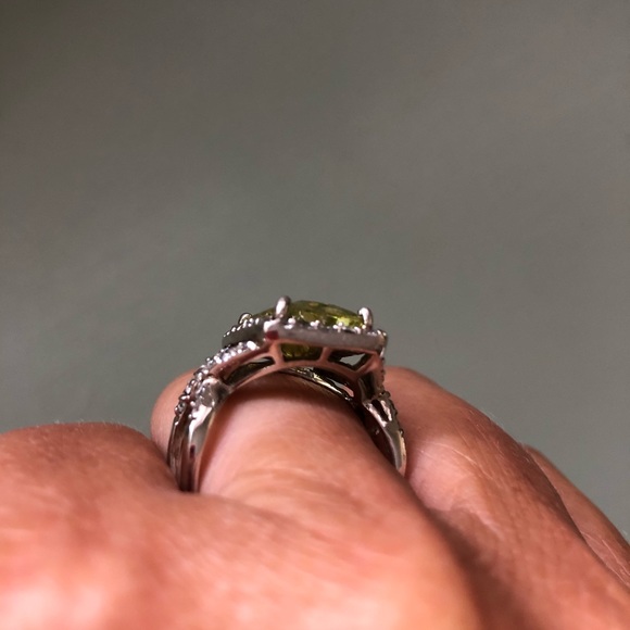 Citrine (lab created) ring - Picture 6 of 9